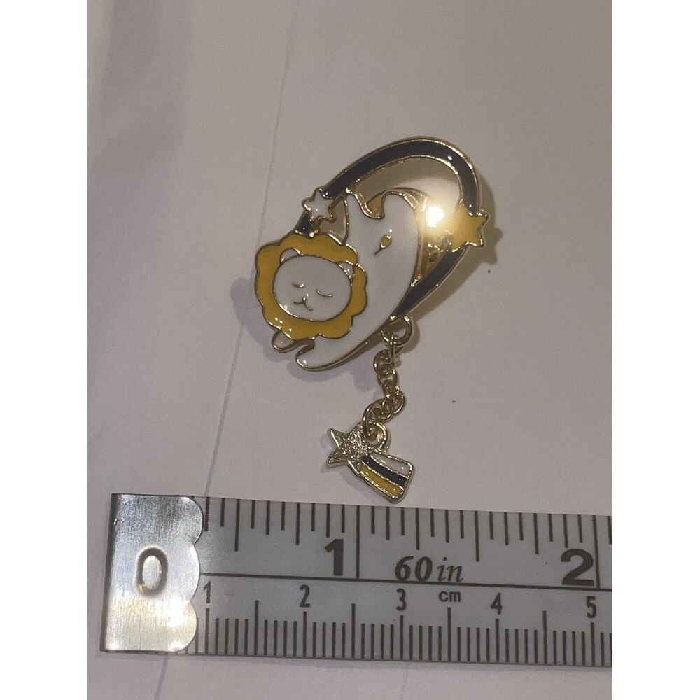 Lion With Floating Shooting Star Pin Brooch